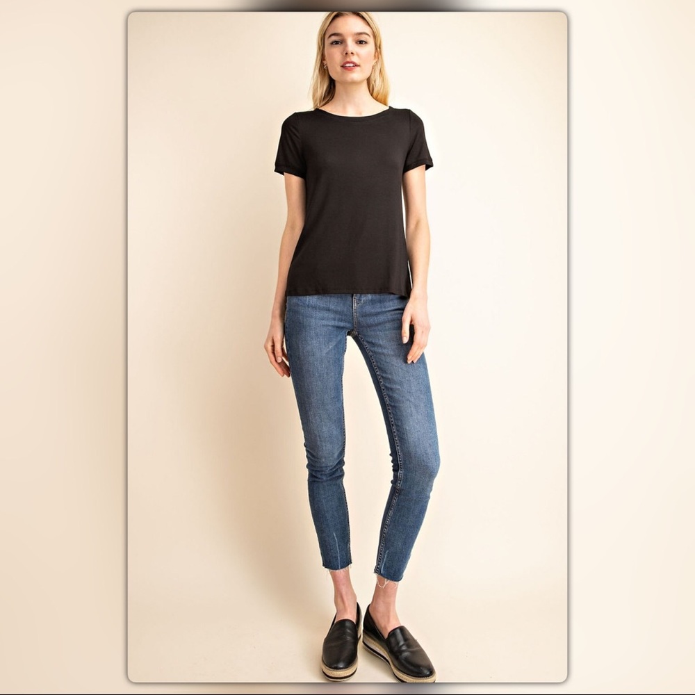 Black Short Sleeve Tee